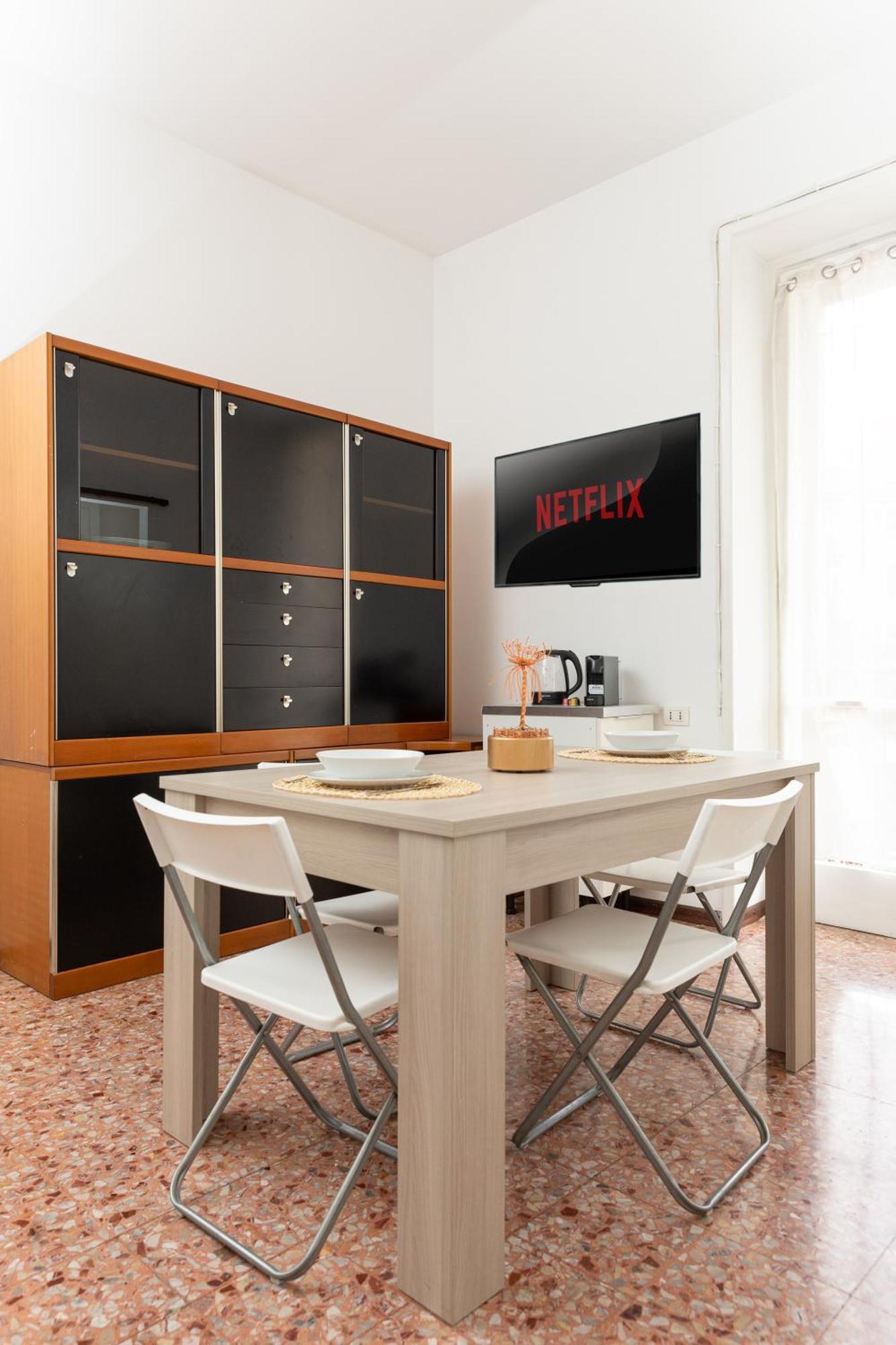 Picasso - Spacious Exclusive Apartment 밀라노 외부 사진